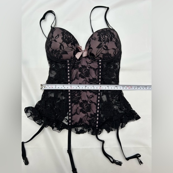 Black Lace Bodice Top - Picture 3 of 5